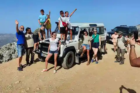 MALIA : Land rover Safari Plateau de Lasithi et grotte de Zeus