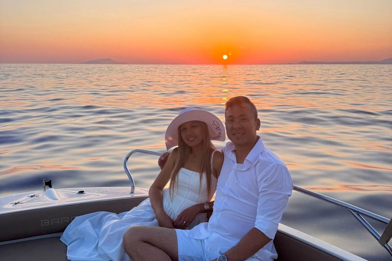 Sorrento: Private Sunset Cruise