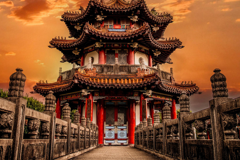 Taipei’s Definitive Icons: 5-Hour Private Guided Walk Taipei Definitive Icons: 5-Hour Private Guided Walk Weekend