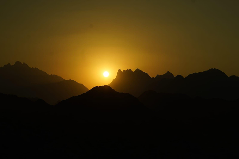Sharm El Sheikh: Desert Jeep Safari & Stargazing Adventure Sunset Jeep Safari + BBQ Dinner