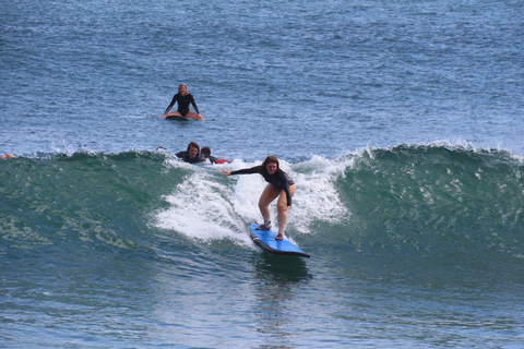 Uluwatu: Clase privada de surf con fotos y vídeos de surf