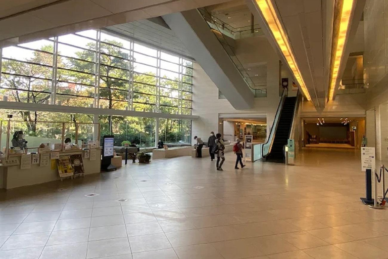 Hiroshima: Art and Hidden Streets Guide Tour Hiroshima: Art and Hidden Streets Guide Tour