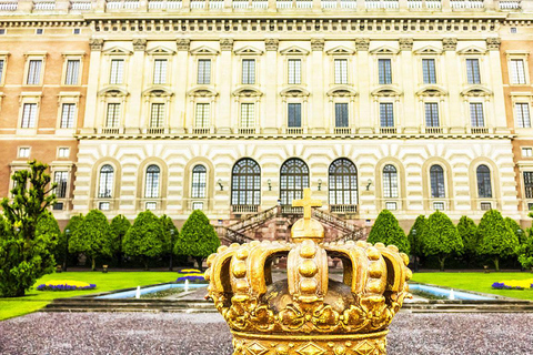 Stockholm: Royal Palace Entry & Gamla Stan Guided Tour