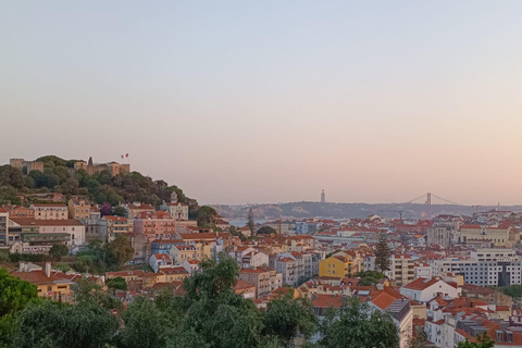 Lisbon: 8 Hour Private Tour through Lisbon (up to 6 people)