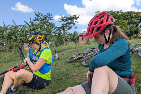 Kampala: Mountain Bike Tour - 3 hours 4 hrs MTB Bike tour across lake Victoria peninsula