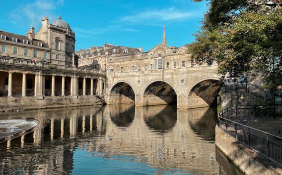 London: Stadt Bath und Stonehenge mit 2-Gänge-Mittagessen