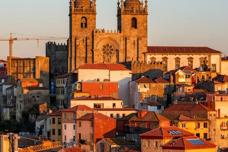 Porto: City Tour with Lello Bookshop and Wine Cellar Visit