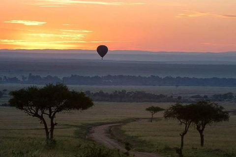 10 Days Luxury Kenya Bush & Tanzania Beach Experience