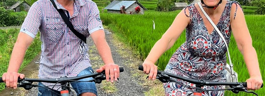 Bali : Circuit cycliste dans la vallée de Sidemen avec chute d'eau de Gembleng