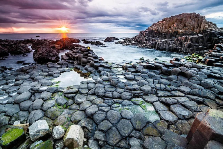 Noord-Ierland: dagtrip langs de Causeway Coastal RouteDagtocht langs de Causeway Coastal Route vanuit Derry