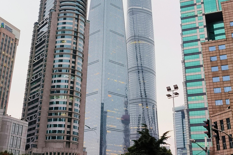 Shanghai: Full-Day Itinerary with Jing'an Temple & The Bund