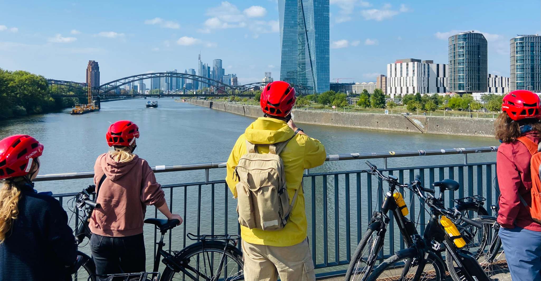 Frankfurt: Guided Bike Tour
