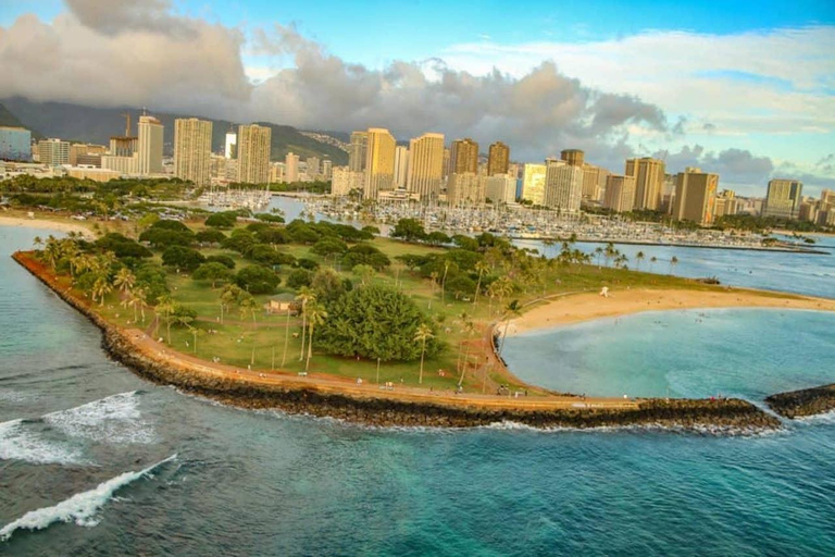 Oahu: Den kompletta Pearl HarborOahu: Den kompletta Pearl Harbor från Waikiki