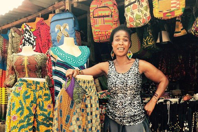 Accra: Guided Souvenir Shopping Tour with Tastings VIP Private Car (Fully Guided & Chauffeured)