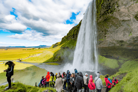Private 2-Day Tour in Iceland: South Coast & Diamond Beach Private Tour: 1-3 PAX