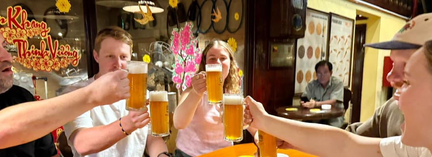 Ho Chi Minh-Ville : visite culinaire et dégustation de bières artisanales en scooter