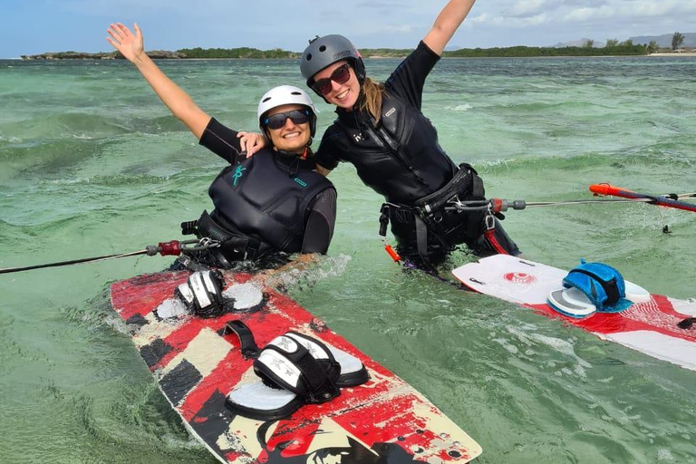 Sakalava Bay: Enjoy sailing & kitesurfing. Ideal lagoon, guaranteed wind Sailing & Kite Option: Equipment and coaching included