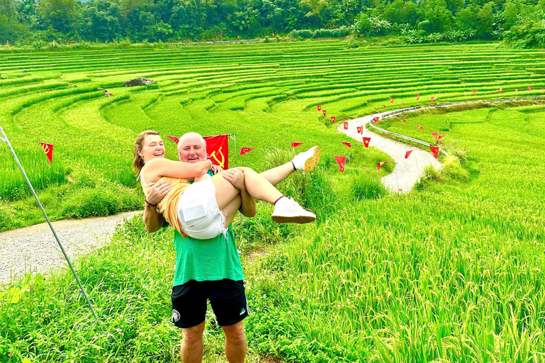 From Hanoi: 3-Day Ninh Binh & Pu Luong Nature Adventure Option 2: Deluxe Hotel & Deluxe Resort with Mountain View
