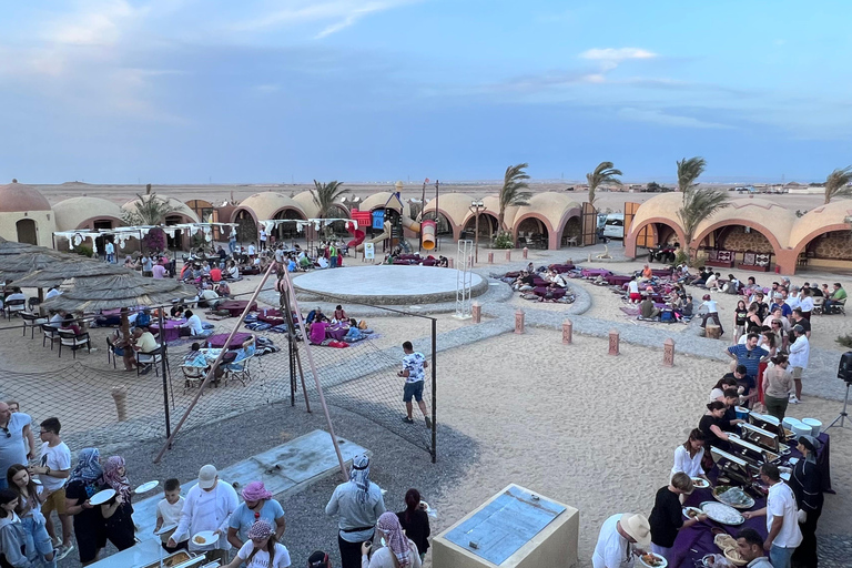 Hurghada: Quad- und Buggy-Safari mit Abendessen und Show