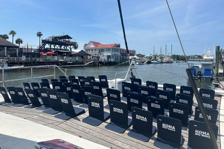 Charleston: Lunedì Ladies Night Sunset Sail con Cash Bar