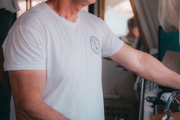 From Benitses/Lefkimmi: Blue Lagoon & Papanikolis Cruise Cruise with Transfer from Southern Corfu to Lefkimmi Port