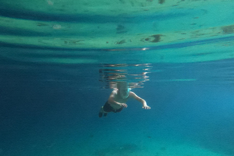 Jávea: Kayak Tour from Granadella Beach to the sea caves