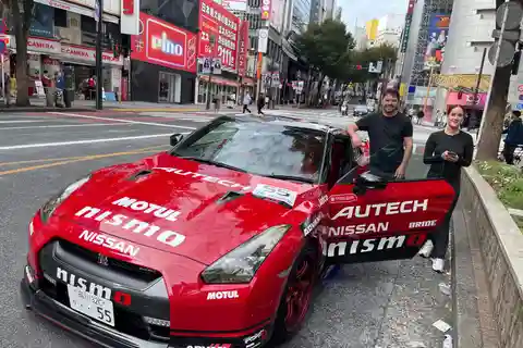 東京：セルフドライブR35 GT-Rカスタムカー体験