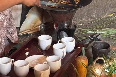 Addis Ababa: Flavors & Views Adventure