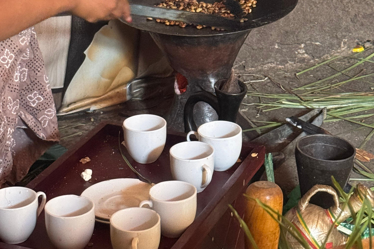 Addis Ababa: Flavors & Views Adventure