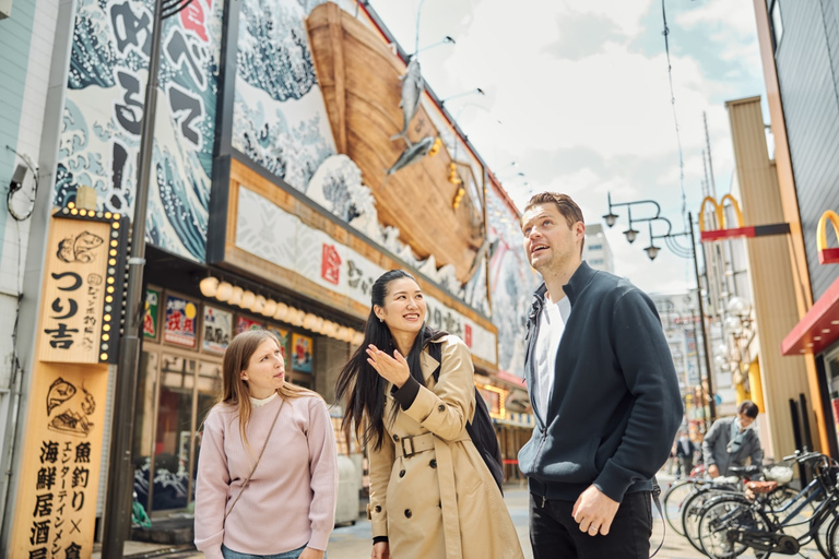 Osaka: Private Discovery Tour com um local