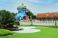 9-stündige volle Tag Ramoji Filmstadtour mit Mittagessen - Housity