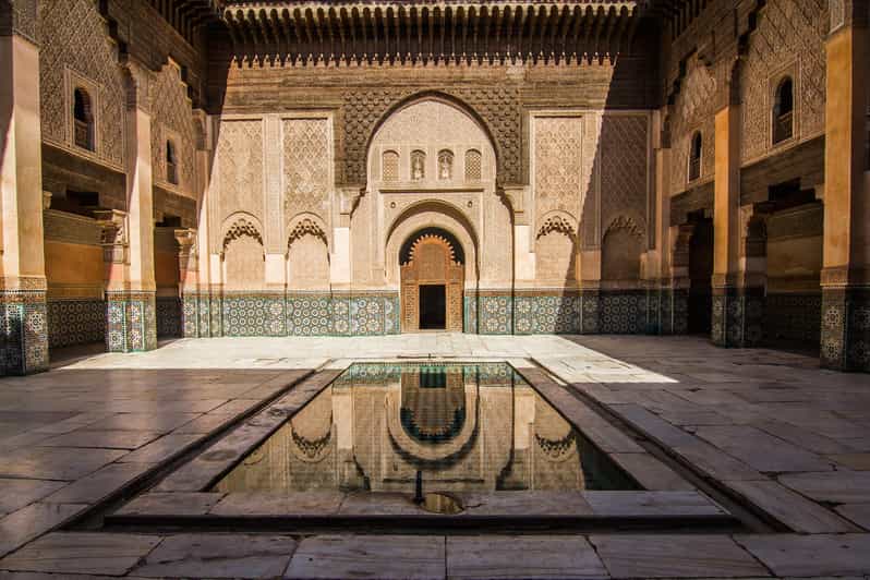 Marrakech : Visite à pied de la médersa Ben Youssef et des souks - medina