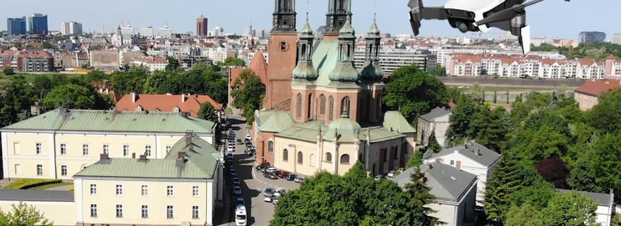 Poznań : cours de pilotage de drone avec instructeur et visite de la ville