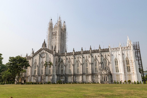 Spiritual Trails of Kolkata: Guided Tour with a Local