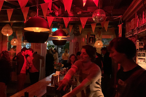 Utrecht: el mejor pub crawl de Leo con anfitrión local y chupitosUtrecht: Ruta de bares por Utrecht con guía local y chupitos incluidos