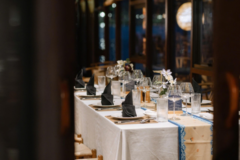 Hue: Luxury Sunset Tea & Dinner Cruise on Perfume River [No Dinner] Luxury Sunset Tea Cruise