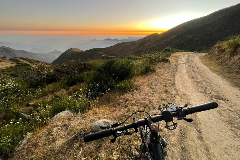 Lima: Countryside Bike Tour with Transportation