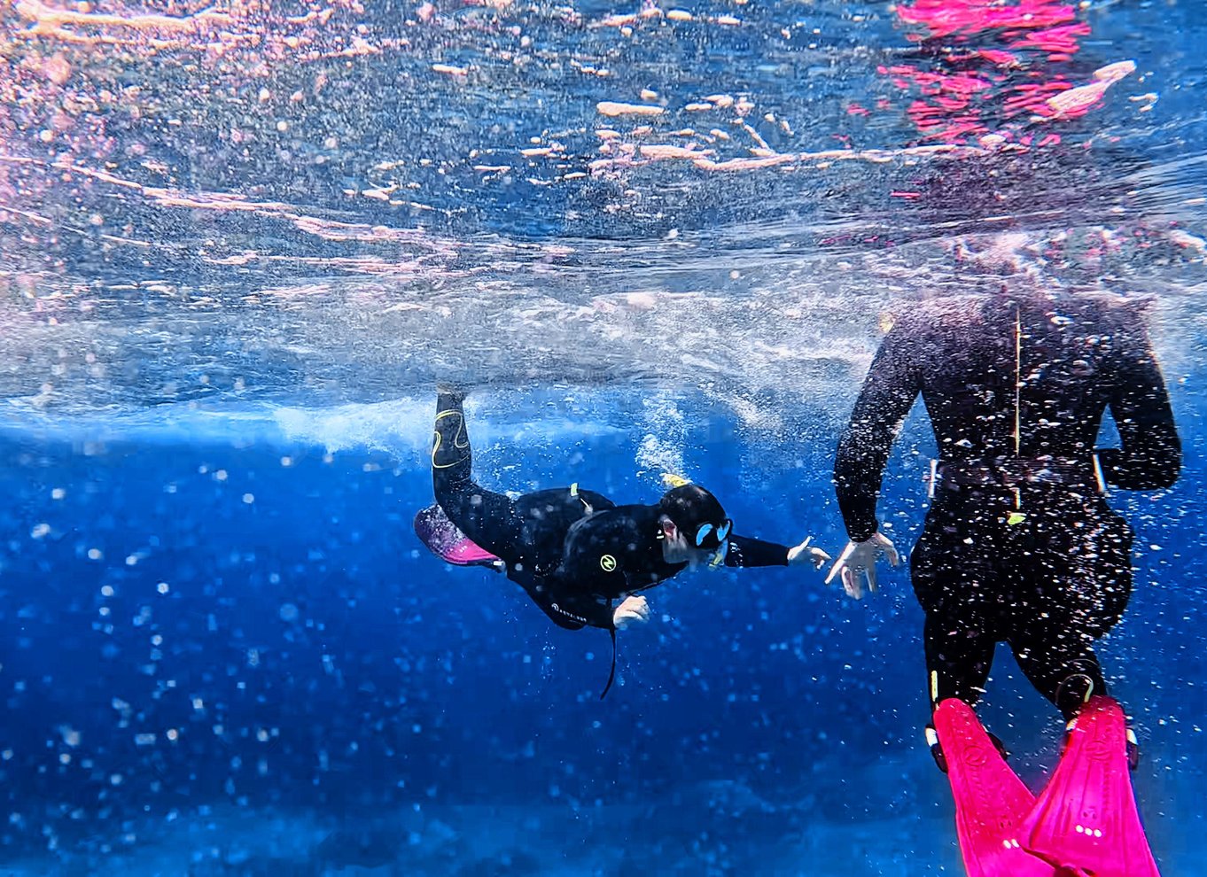 Guidet tur med snorkling i smukke Marathopoli