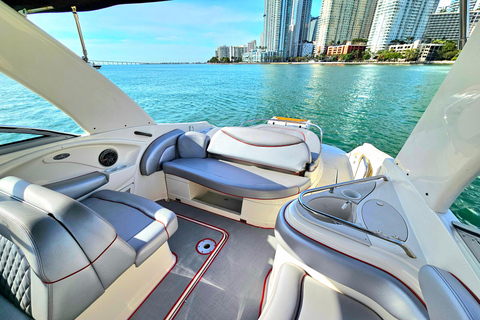 Miami: Private Boat tour with a captain 4-Hour Trip