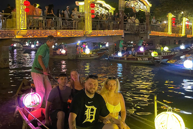 Hoi An: Basket Boat, Lantern Making Class & Hoai River Ride