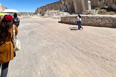 Arequipa: Private Sillar Route Tour + Culebrillas