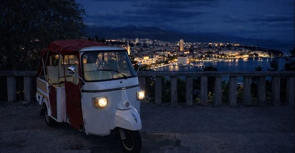 Split: Romantische Tuk-Tuk-Nachtfahrt + kroatischer Wein
