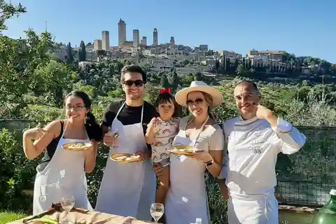 San Gimignano: Aula de confeção de massas com aperitivo
