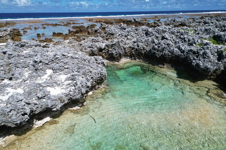 Île aux Récifs and its Natural Pools, Passe de Tiputa, and Aquarium Reef Island and its Natural Pools, Tiputa Pass, and Aquarium