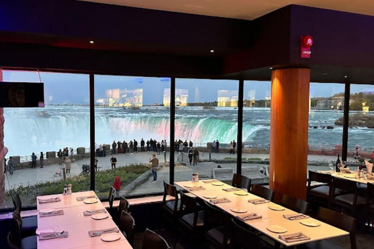 From Toronto: Niagara Falls Tour with Illumination Tower