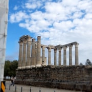 Golden Era of Évora walking & the portuguese wine tasting.