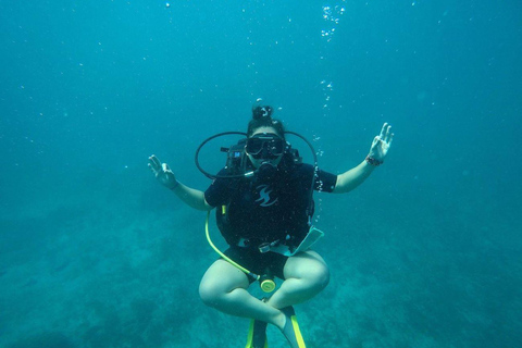 Cancún: Experiencia de Buceo por Primera Vez con 2 Tanques