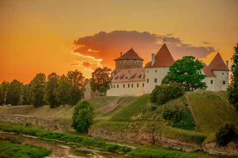 Z Rygi: Góra Krzyży, Rundale i Bauska - prywatna wycieczka 1-dniowa