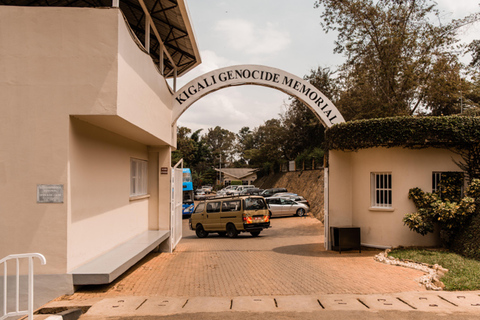 Rwanda: 8-Day Guided Tour with Gorilla Trekking 8 Days Visit Rwanda Safari Package