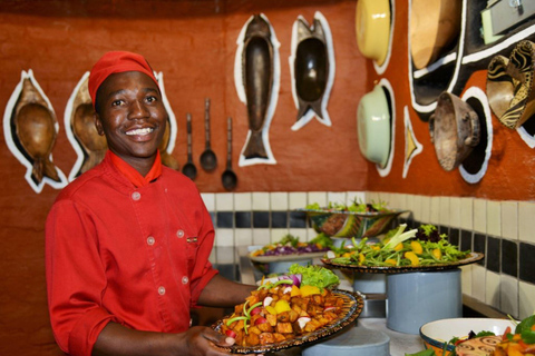 Victoria Falls: Boma Dinner & Drum Show with Transfers